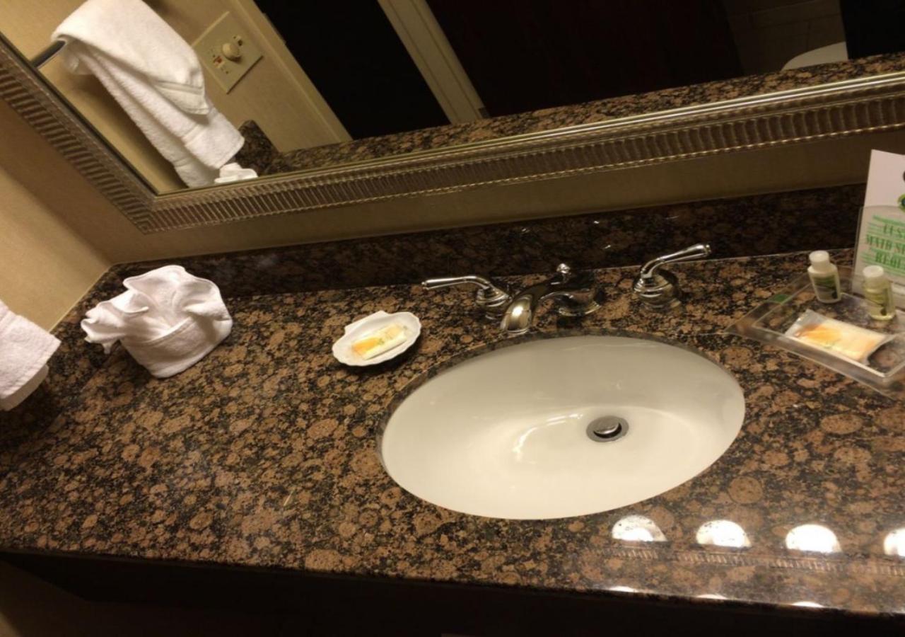 Holiday Inn Springdale-Fayetteville Area By Ihg Bagian luar foto