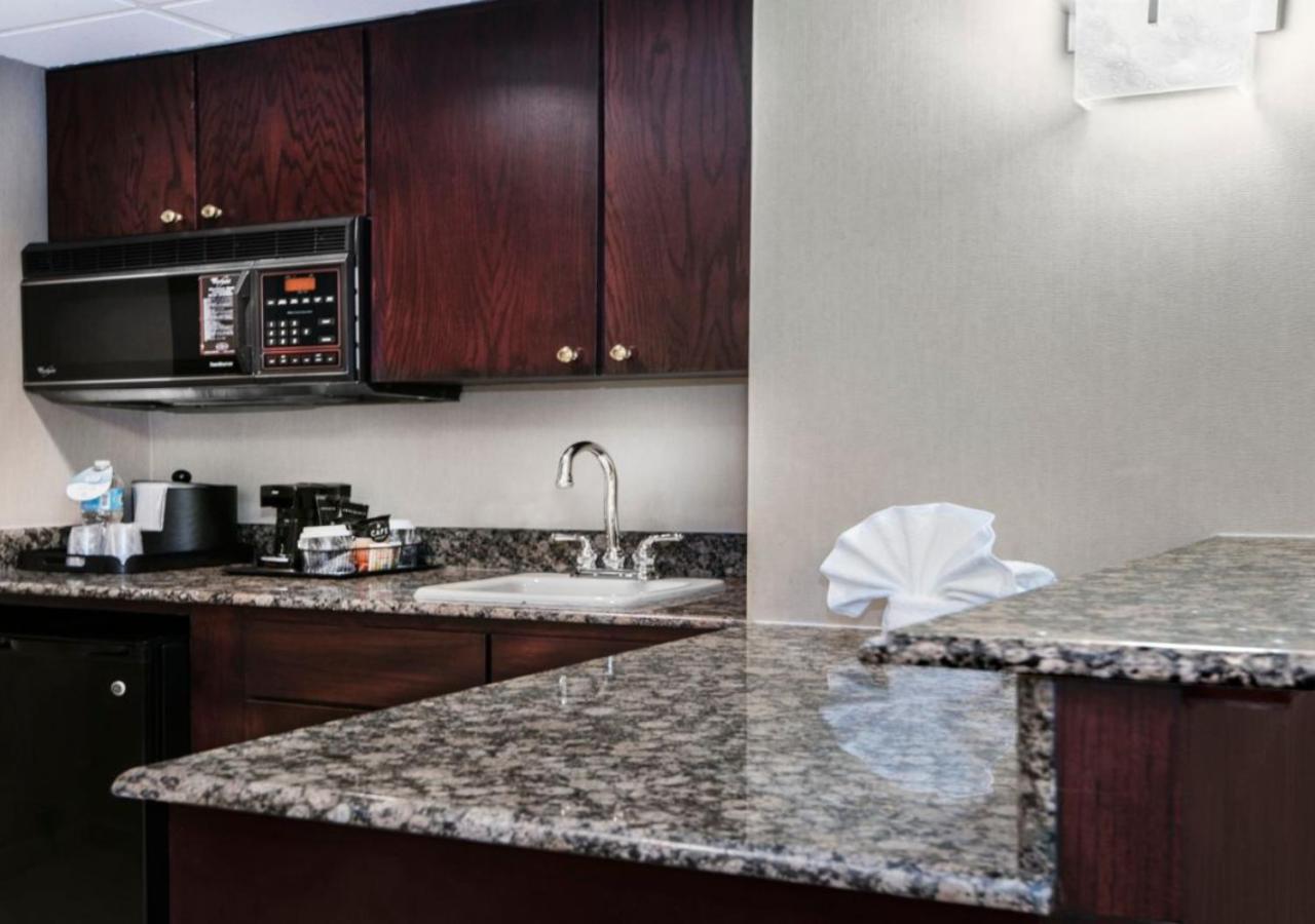 Holiday Inn Springdale-Fayetteville Area By Ihg Bagian luar foto